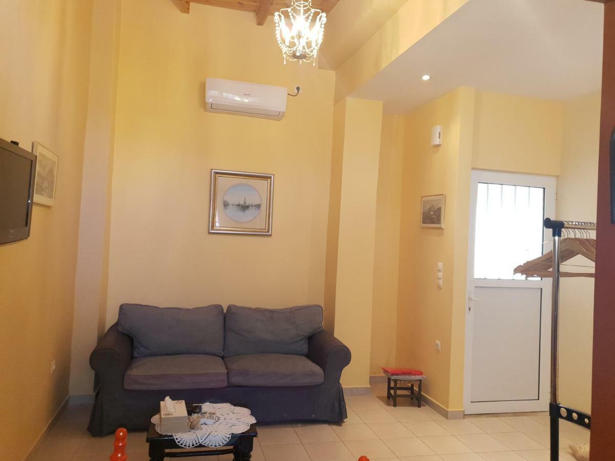 Angeliki'S Apartment Athens Luaran gambar